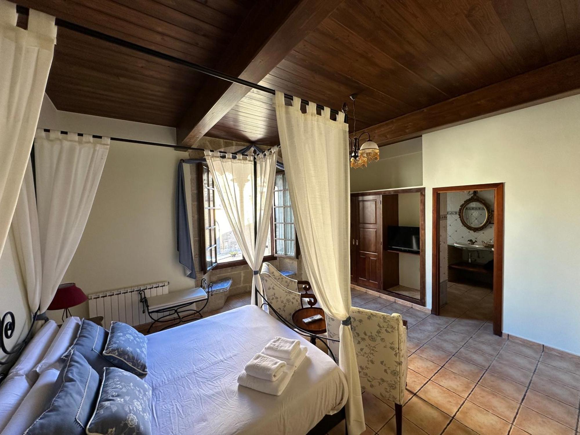 Hotel De La Villa Руб'єлос-де-Мора Екстер'єр фото